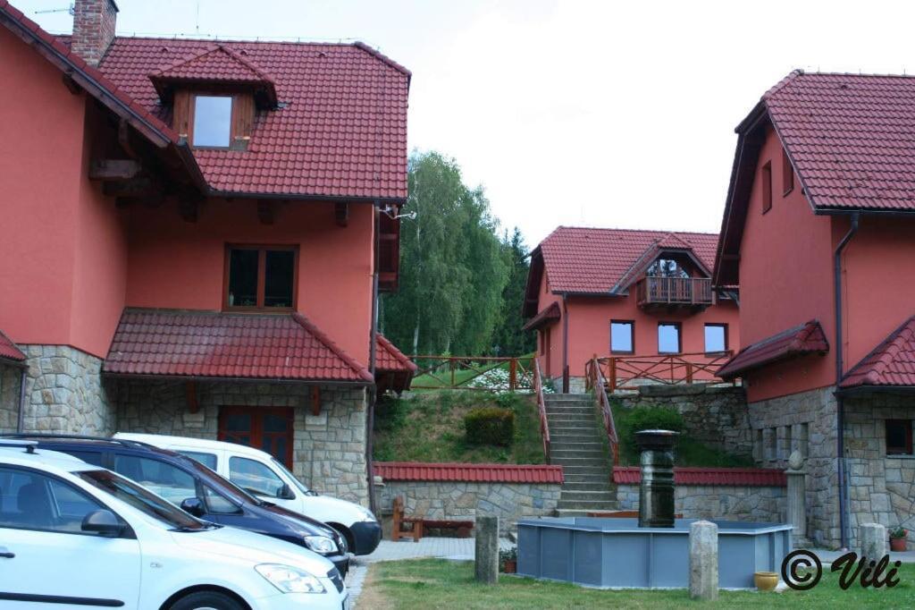 Penzion Dockaluv Mlyn Havlíčkŭv Brod Exteriör bild